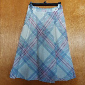 Light Woolen plaid skirt